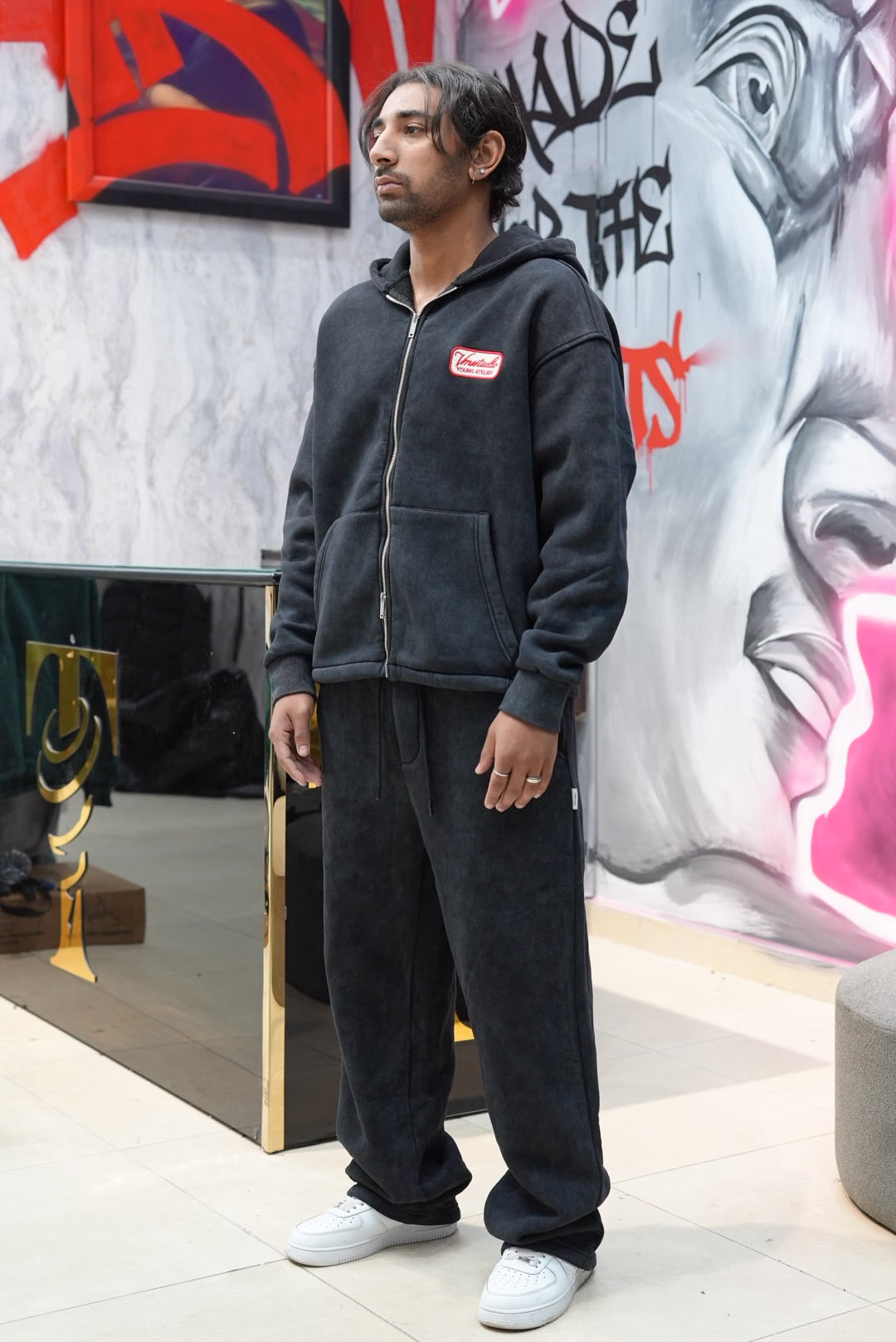 ENSEMBLE ZIP BLACK v70-109