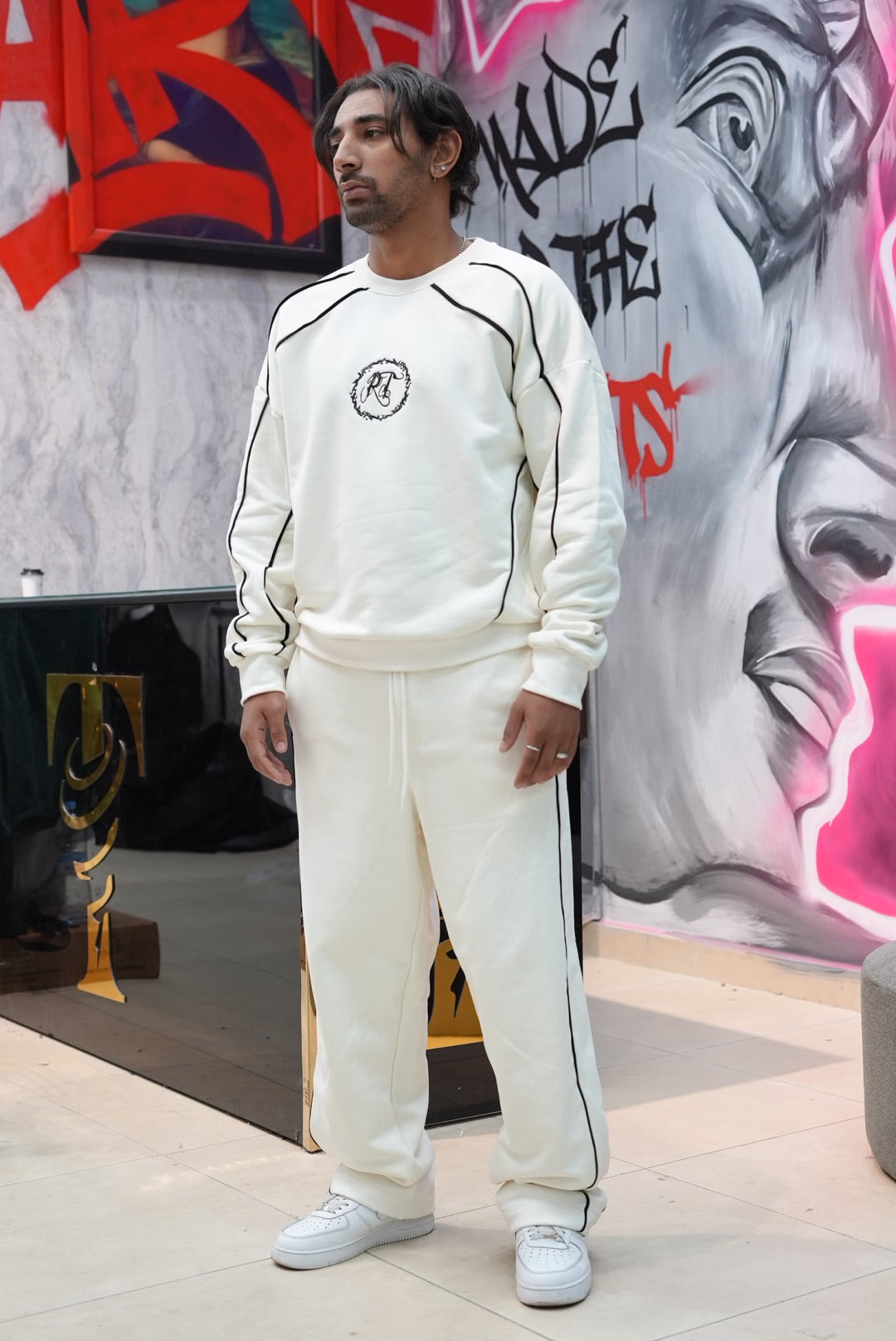 ENSEMBLE RT WHITE 2699