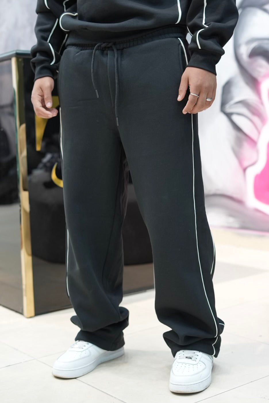 ENSEMBLE RT BLACK 2699