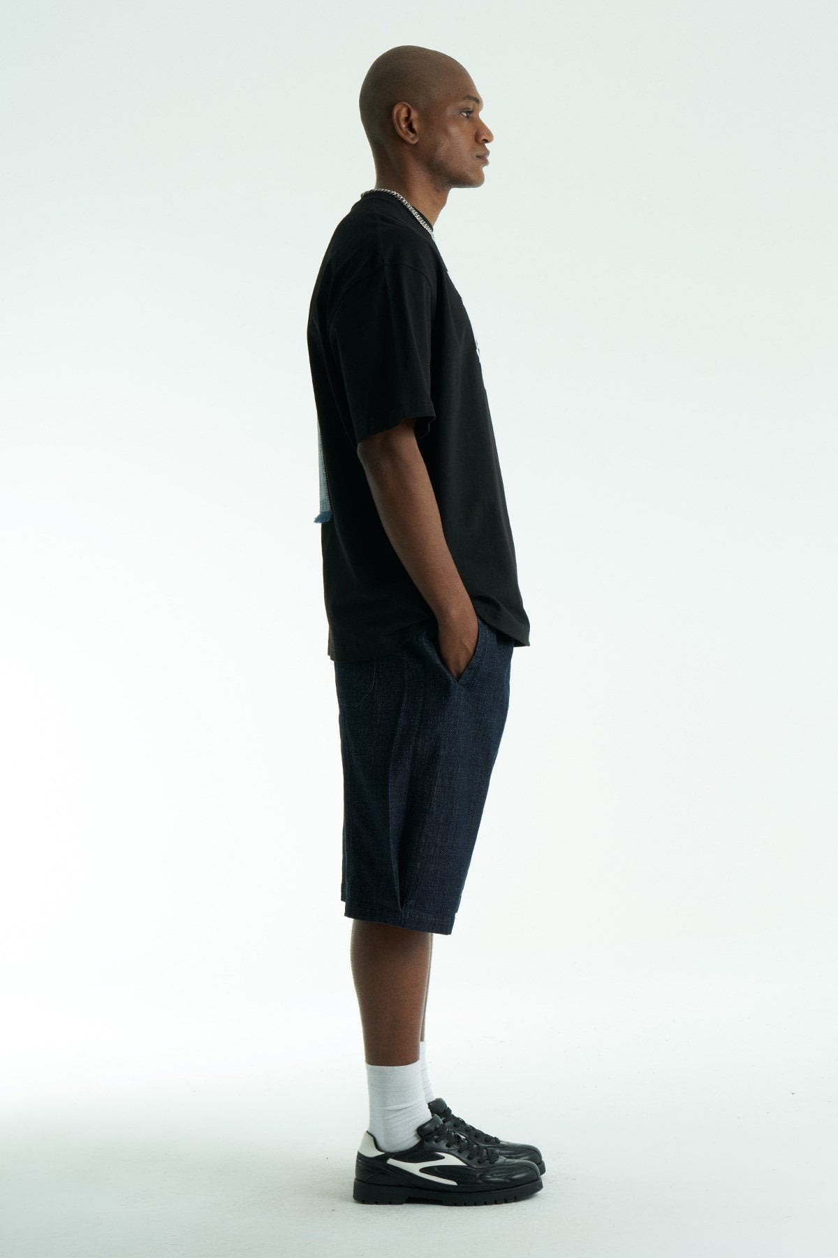 T-SHIRT SW BLACK حرية 5052